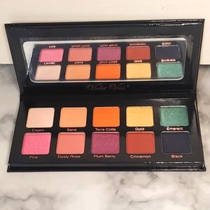 Essentials Eyeshadow Palette